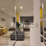 L-2 Center O&p Apartfamily