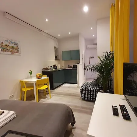 Apartman L-2 Center O&p Apartfamily