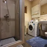 L-2 Center O&p Apartfamily 크라쿠프